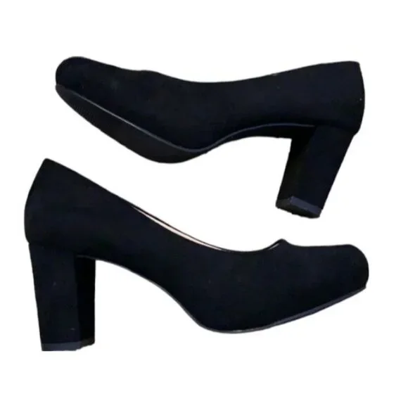 Xappeal Women's Black Faux Suede Style 131051 Olive Block Heels Pumps Size 7M - Picture 2 of 13